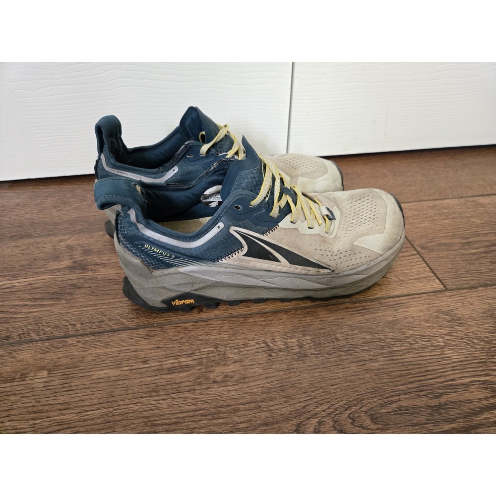 Altra Men Olympus 5 AL0A7R6P233 Gray Running Shoes Sneakers Size 9